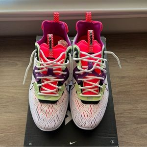 Nike React Vision D/MS/X - Women’s 10.5, Men’s 9